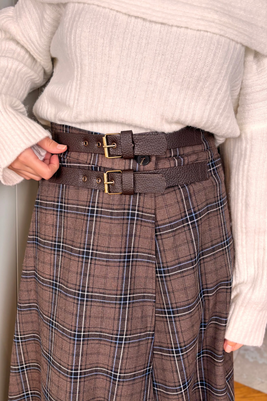 Kahverengi Ekose Yırtmaçlı  Etek