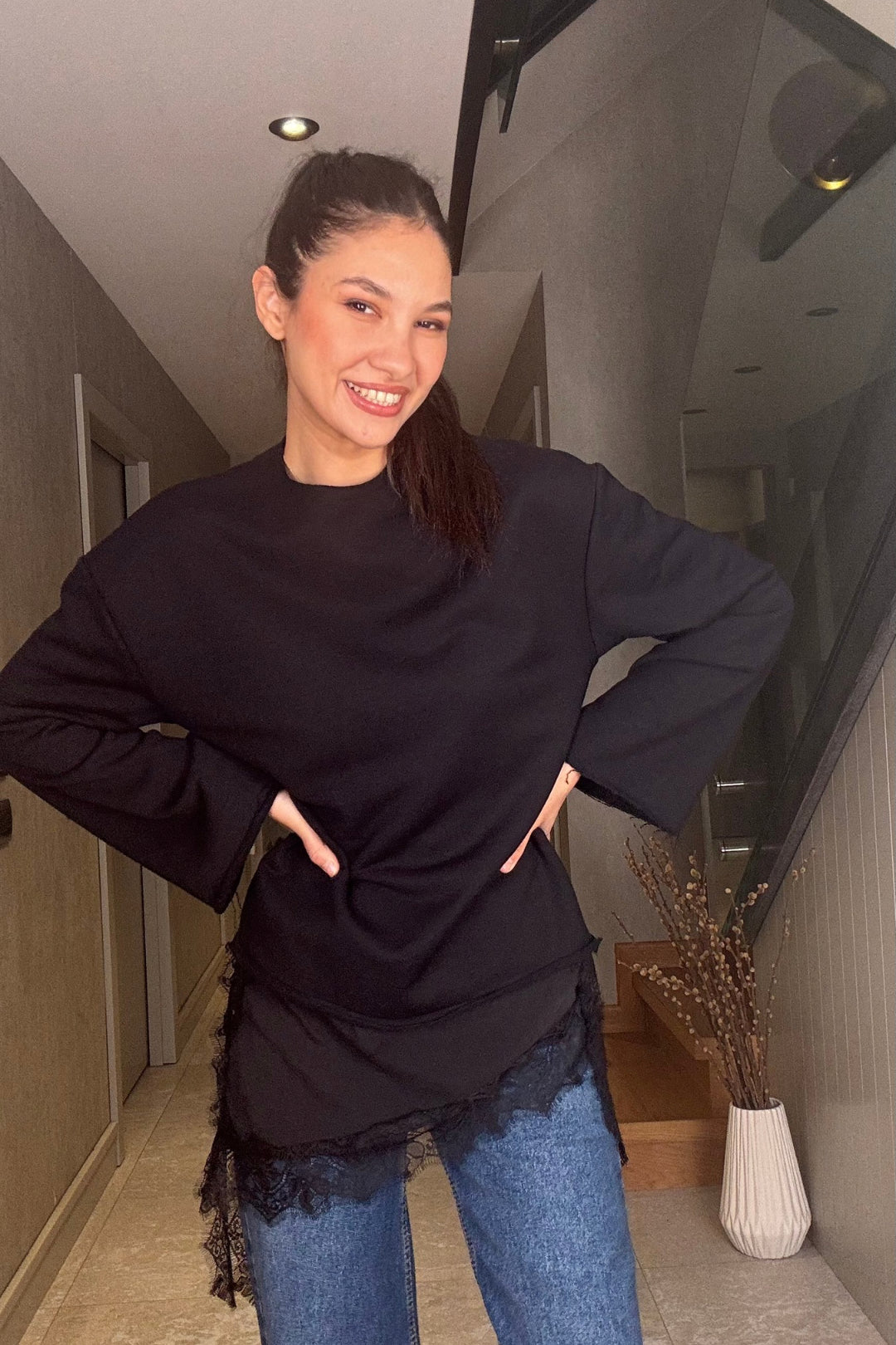 Siyah Dantel Detay Uzun Sweat