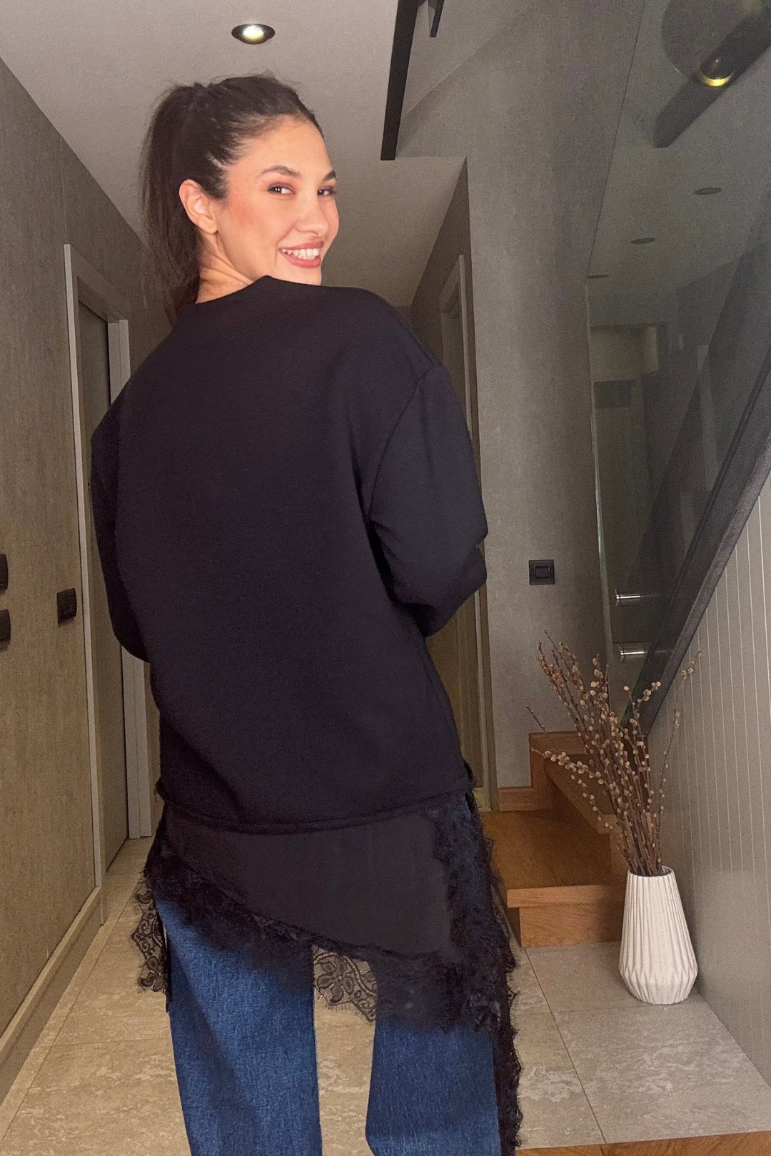 Siyah Dantel Detay Uzun Sweat